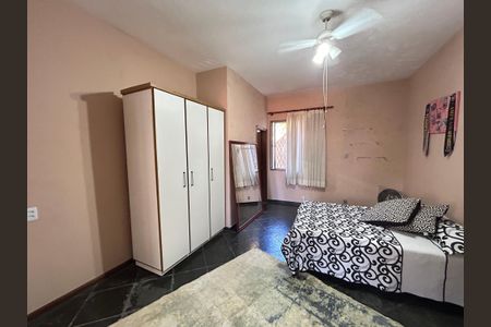 Casa à venda com 900m², 3 quartos e 7 vagasSuíte 2