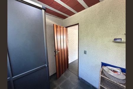 Casa à venda com 900m², 3 quartos e 7 vagasBanheiro Social 1