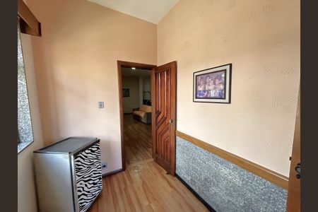 Casa à venda com 900m², 3 quartos e 7 vagasHall dos quartos