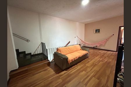 Casa à venda com 900m², 3 quartos e 7 vagasSala 4