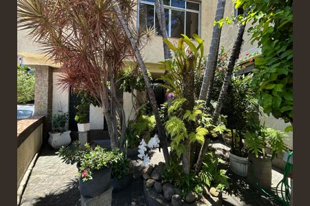 Casa à venda com 900m², 3 quartos e 7 vagasJardim