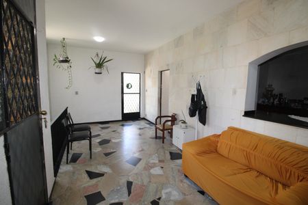 Casa à venda com 900m², 3 quartos e 7 vagasSala 1