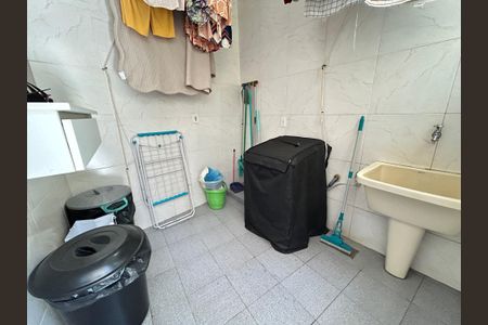 Casa à venda com 900m², 3 quartos e 7 vagasÁrea de Serviço