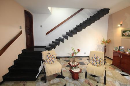 Casa à venda com 900m², 3 quartos e 7 vagasSala 2