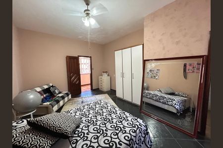 Casa à venda com 900m², 3 quartos e 7 vagasSuíte 2