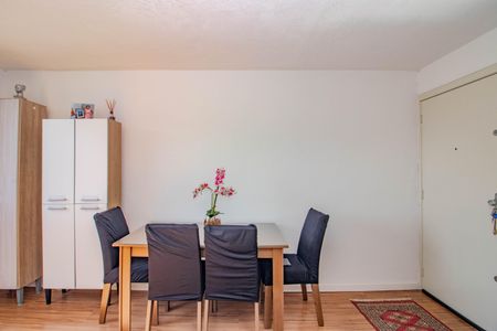 Sala de apartamento à venda com 2 quartos, 52m² em Sarandi, Porto Alegre