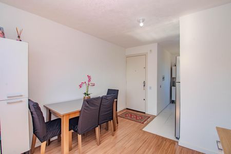 Sala de apartamento à venda com 2 quartos, 52m² em Sarandi, Porto Alegre