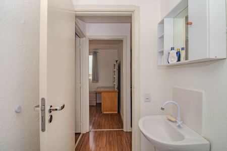 Apartamento à venda com 52m², 2 quartos e 1 vaga Apartamento à venda com 52m², 2 quartos e 1 vagaBanheiro