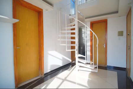 Apartamento à venda com 91m², 2 quartos e 1 vagaSala