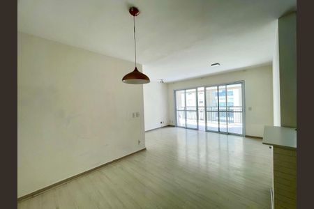 Apartamento para alugar com 88m², 2 quartos e 1 vagaSala