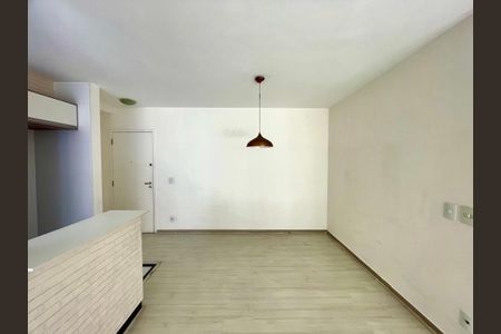 Sala de apartamento para alugar com 2 quartos, 88m² em Jardim Flor da Montanha, Guarulhos