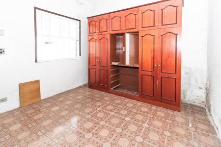Casa à venda com 197m², 3 quartos e 4 vagasQuarto 2