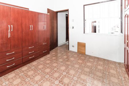 Casa à venda com 197m², 3 quartos e 4 vagasQuarto 2
