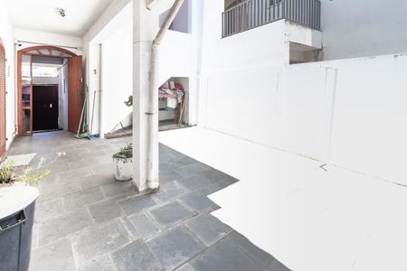 Casa à venda com 197m², 3 quartos e 4 vagasQuintal
