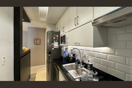 Cozinha de apartamento à venda com 3 quartos, 105m² em Recreio dos Bandeirantes, Rio de Janeiro