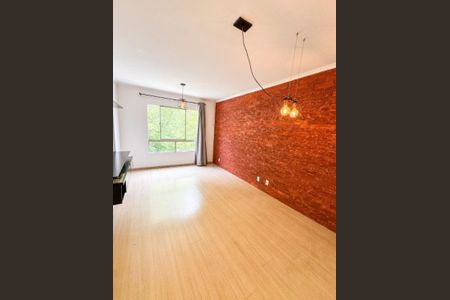 Apartamento à venda com 2 quartos, 62m² em Jardim Santa Emilia, São Paulo