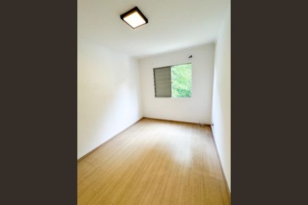 Apartamento à venda com 2 quartos, 62m² em Jardim Santa Emilia, São Paulo