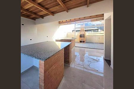 Apartamento à venda com 120m², 2 quartos e 5 vagas