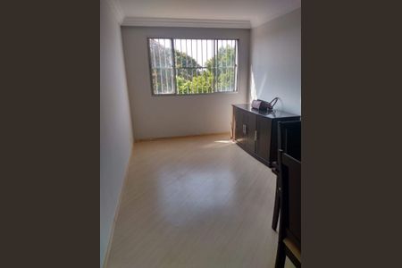 Sala de apartamento para alugar com 2 quartos, 68m² em Cidade das Flores, Osasco