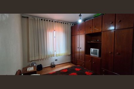 Casa à venda com 166m², 4 quartos e 5 vagasQuarto 3