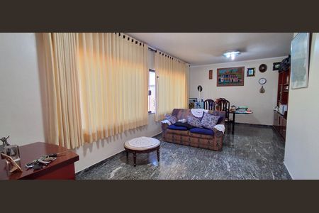 Sala de casa à venda com 4 quartos, 166m² em Jardim Sao Caetano, São Caetano do Sul