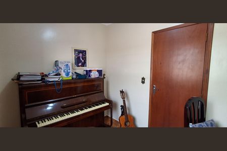 Casa à venda com 166m², 4 quartos e 5 vagasQuarto 1