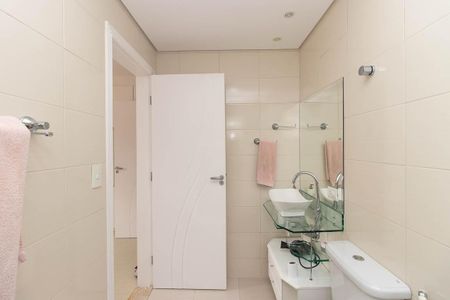 Casa à venda com 265m², 4 quartos e 4 vagasBanheiro da Suíte