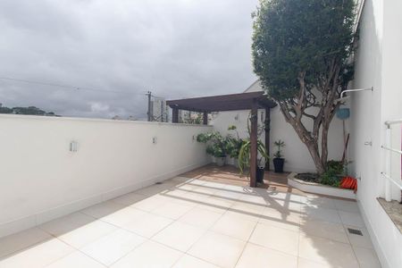 Casa à venda com 265m², 4 quartos e 4 vagasTerraço com Piscina