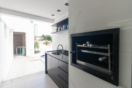 Casa à venda com 265m², 4 quartos e 4 vagasChurrasqueira