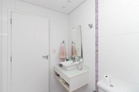Casa à venda com 265m², 4 quartos e 4 vagasBanheiro Social