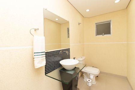 Casa à venda com 265m², 4 quartos e 4 vagasLavabo