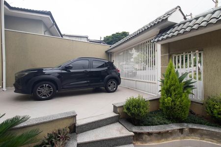 Casa à venda com 265m², 4 quartos e 4 vagasGaragem 1
