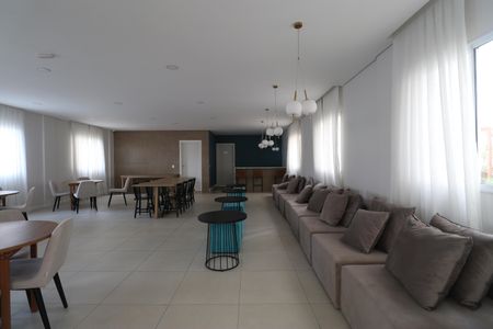 Apartamento para alugar com 35m², 2 quartos e sem vagaÁrea comum - Salão de festas