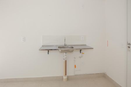 Apartamento para alugar com 32m², 1 quarto e sem vaga Apartamento para alugar com 32m², 1 quarto e sem vagaSala e Cozinha