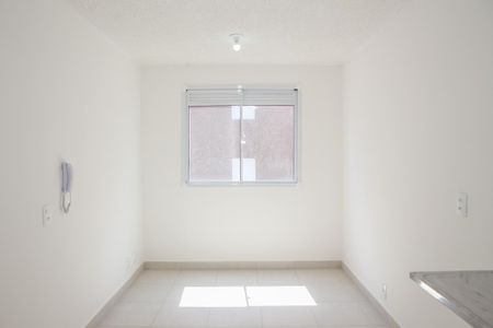 Apartamento para alugar com 32m², 1 quarto e sem vaga Apartamento para alugar com 32m², 1 quarto e sem vagaSala e Cozinha