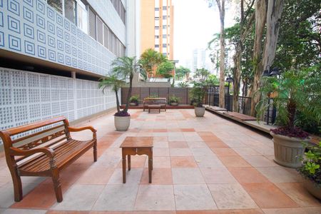 Apartamento à venda com 80m², 2 quartos e 1 vagaÁrea comum