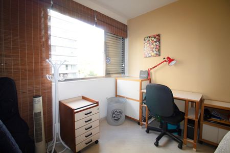 Apartamento à venda com 80m², 2 quartos e 1 vagaQuarto 2
