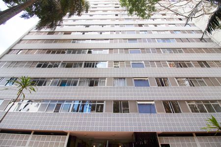 Apartamento à venda com 80m², 2 quartos e 1 vagaFachada