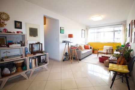 Apartamento à venda com 80m², 2 quartos e 1 vagaSala