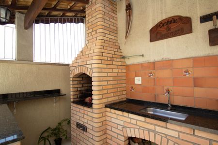 Casa à venda com 155m², 3 quartos e 4 vagasChurrasqueira