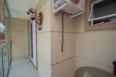 Casa à venda com 155m², 3 quartos e 4 vagasVaranda Quarto 2 