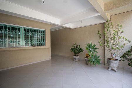 Casa à venda com 155m², 3 quartos e 4 vagasGaragem