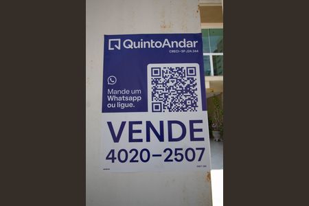 Casa à venda com 155m², 3 quartos e 4 vagasFachada - placa instalada