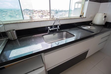 Casa à venda com 155m², 3 quartos e 4 vagasCozinha