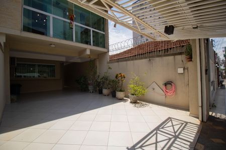 Casa à venda com 155m², 3 quartos e 4 vagasGaragem