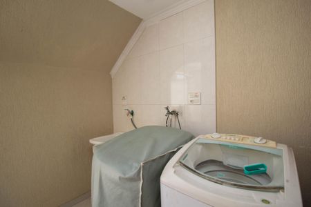 Casa à venda com 155m², 3 quartos e 4 vagasÁrea de Serviço