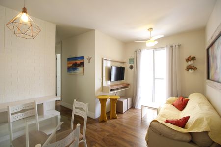 Sala de apartamento para alugar com 2 quartos, 55m² em Recreio dos Bandeirantes, Rio de Janeiro