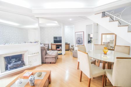 Apartamento à venda com 125m², 3 quartos e 3 vagasSala