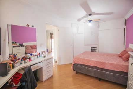 Apartamento à venda com 125m², 3 quartos e 3 vagasQuarto 1