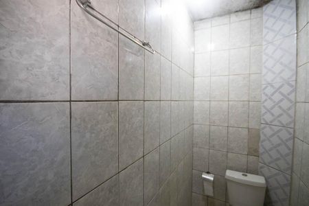 Casa para alugar com 750m², 1 quarto e sem vaga Casa para alugar com 750m², 1 quarto e sem vagaBanheiro